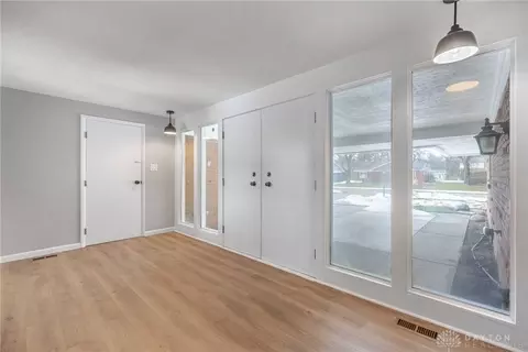 Entry Way - 211 Whittington Dr, Centerville, OH 45459 photo 1 of 2