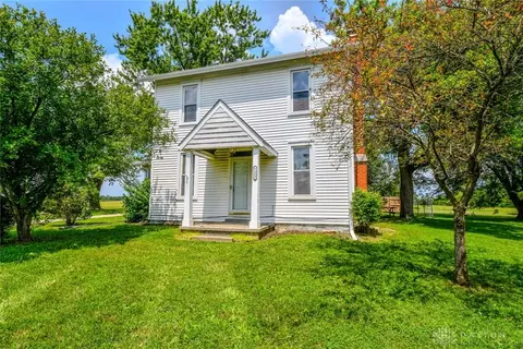 7359 Brookville Salem Rd, Brookville, OH 45309