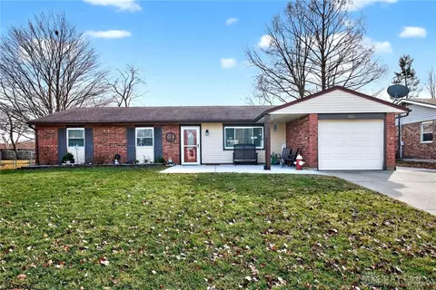 2265 Virginia Dr, Xenia, OH 45385