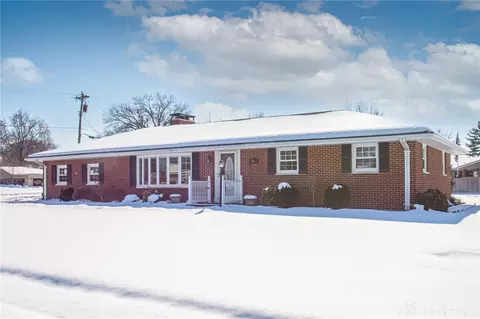 5463 Mississippi Dr, Fairfield, OH 45014