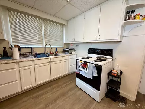 Kitchen - 469-471 E Cecil St, Springfield, OH 45503 photo 1 of 3
