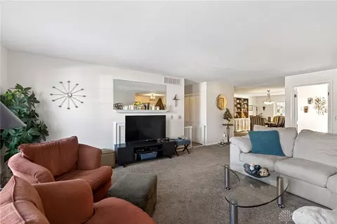 Living - 190 Lyons Dr, Dayton, OH 45459 photo 3 of 14