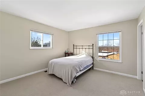 Bedroom - 190 Lyons Dr, Dayton, OH 45459 photo 10 of 18