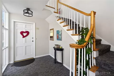 Entry Way - 190 Lyons Dr, Dayton, OH 45459 photo 3 of 8