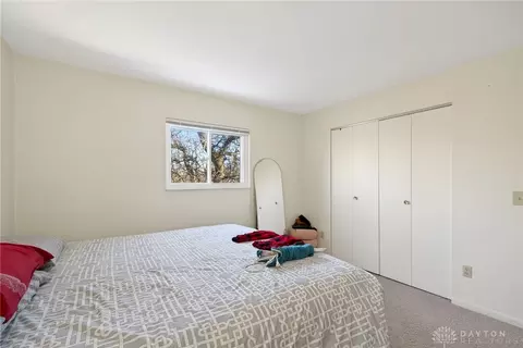 Bedroom - 190 Lyons Dr, Dayton, OH 45459 photo 16 of 18