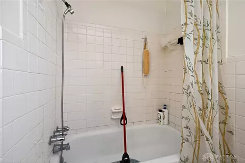 Bath - 190 Lyons Dr, Dayton, OH 45459 photo 11 of 11
