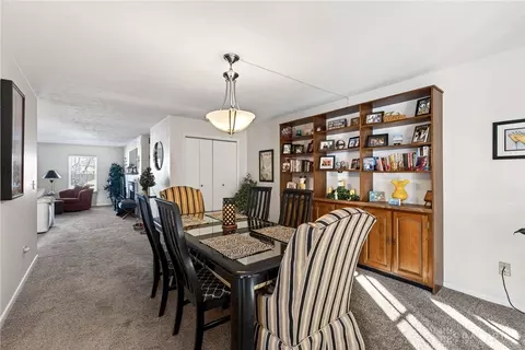 Dining - 190 Lyons Dr, Dayton, OH 45459 photo 2 of 3