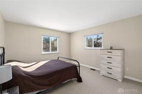 Bedroom - 190 Lyons Dr, Dayton, OH 45459 photo 12 of 18