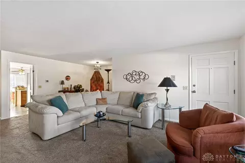 Living - 190 Lyons Dr, Dayton, OH 45459 photo 4 of 14