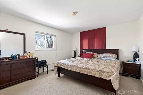 Bedroom - 190 Lyons Dr, Dayton, OH 45459 photo 17 of 18