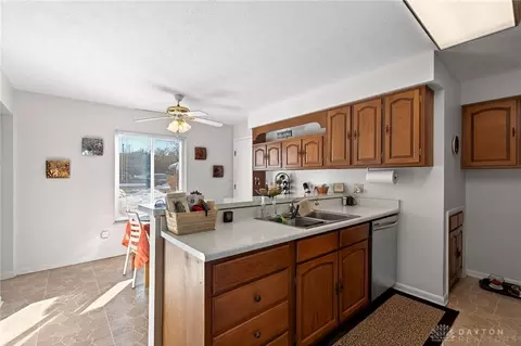 Kitchen - 190 Lyons Dr, Dayton, OH 45459 photo 5 of 16