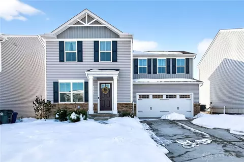 6633 Rivulet Dr, Middletown, OH 45042