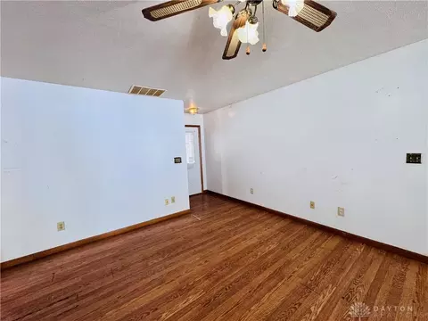 250 Frederick St, Eldorado, OH 45321 photo 6