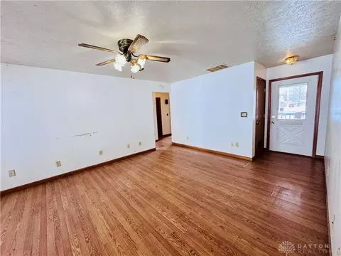250 Frederick St, Eldorado, OH 45321 photo 3