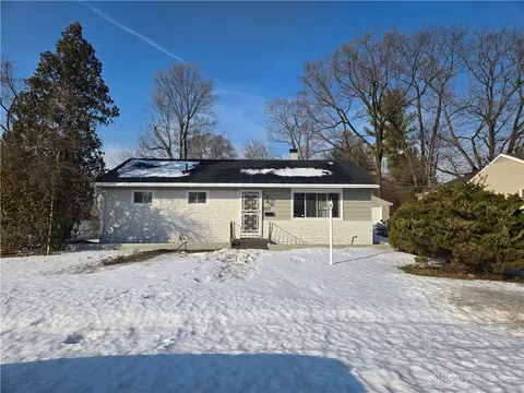 3925 Haney Rd, Dayton, OH 45416