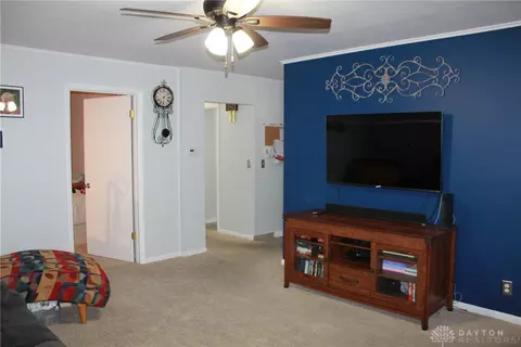 Living - 609 N Cherry St, Celina, OH 45822 photo 2 of 5