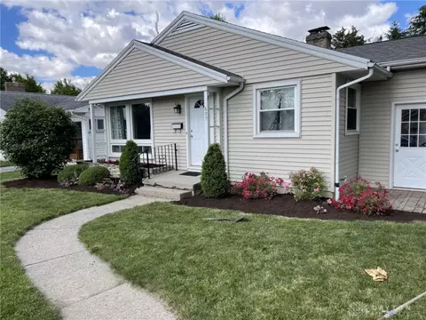 609 N Cherry St, Celina, OH 45822