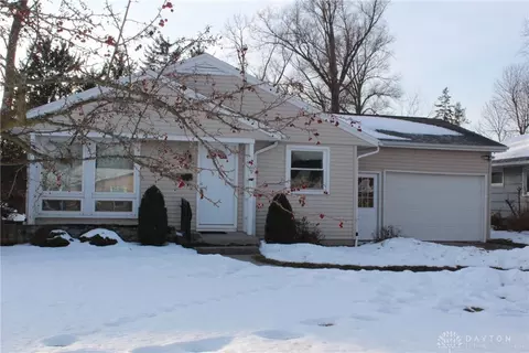 Exterior - 609 N Cherry St, Celina, OH 45822 photo 6 of 19