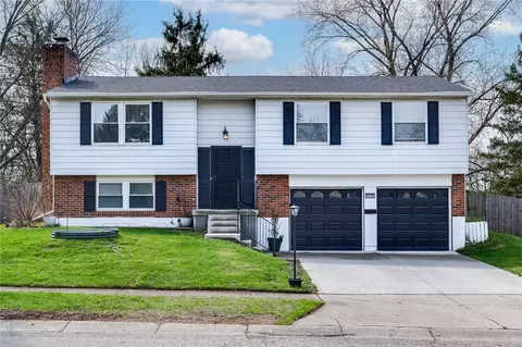 4130 Bronze Leaf Ct, Dayton, OH 45424