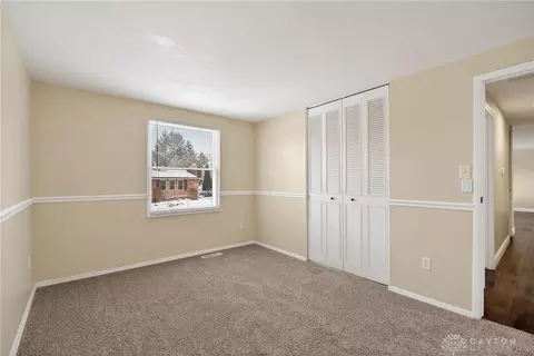 Bedroom - 4130 Bronze Leaf Ct, Dayton, OH 45424 photo 3 of 4