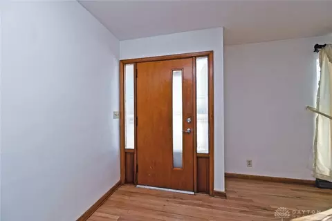 Entry Way - 2801 S Springfield Jamestown St, Springfield, OH 45505 photo 1 of 2