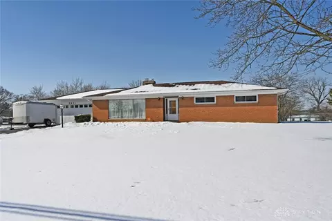 Other - 2801 S Springfield Jamestown St, Springfield, OH 45505 photo 2 of 13