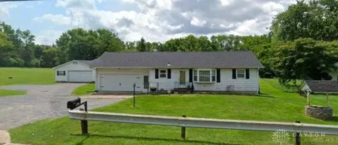 6759 Manchester Rd, Middletown, OH 45042