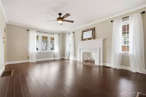 Living - 663 Broad Blvd, Dayton, OH 45419 photo 1 of 5