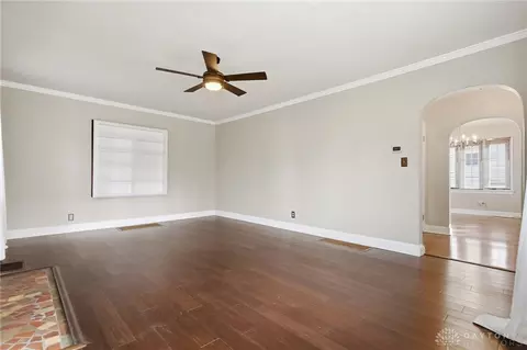 Living - 663 Broad Blvd, Dayton, OH 45419 photo 4 of 5