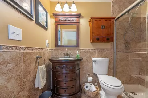 Bath - 4913 Foxdale Dr, Kettering, OH 45429 photo 1 of 3