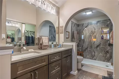 Bath - 6865 Cedar Cove Dr, Centerville, OH 45459 photo 1 of 3