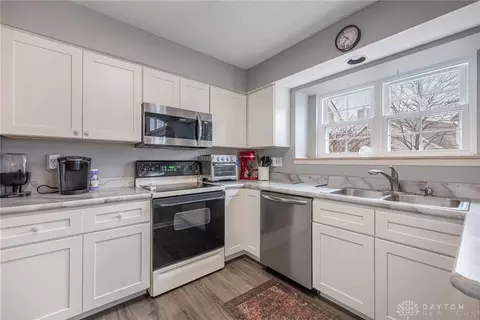 Kitchen - 6834 Cedar Cove Dr, Centerville, OH 45459 photo 1 of 4