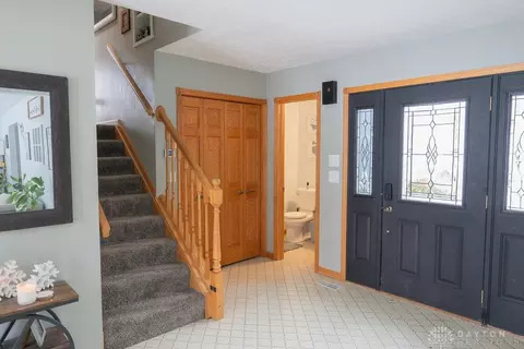 2824 Balsam Dr, Springfield, OH 45503 photo 3