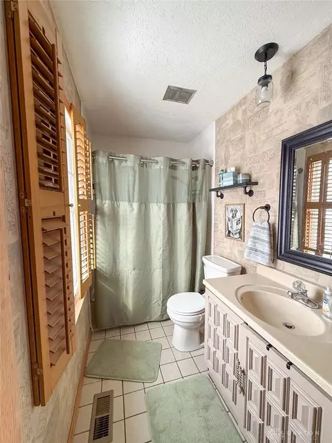 2824 Balsam Dr, Springfield, OH 45503 photo 21