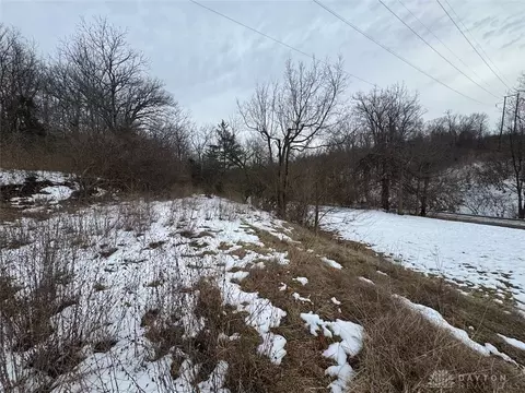 7001 Lower Miamisburg Rd, Miamisburg, OH 45342