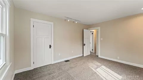 Bedroom - 522 Broad Blvd, Kettering, OH 45419 photo 4 of 4