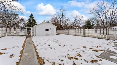 Exterior - 522 Broad Blvd, Kettering, OH 45419 photo 6 of 7