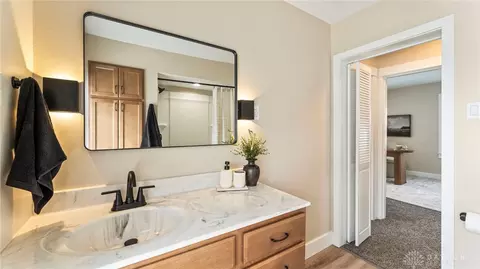 Bath - 522 Broad Blvd, Kettering, OH 45419 photo 5 of 5