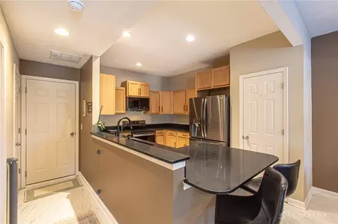 3164 Cobblestone Ln, Kettering, OH 45429 photo 9