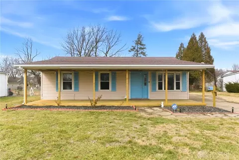 409 Millard Dr, Franklin, OH 45005