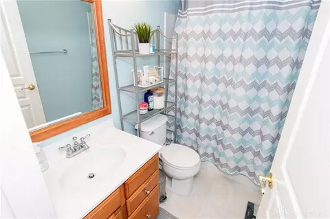 Bath - 6643 Cloudscape Way, Maineville, OH 45039 photo 5 of 6