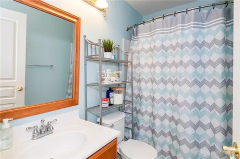 Bath - 6643 Cloudscape Way, Maineville, OH 45039 photo 4 of 6