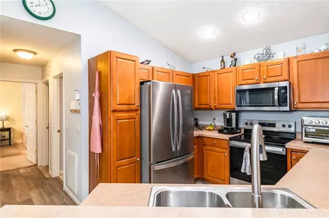 Kitchen - 6643 Cloudscape Way, Maineville, OH 45039 photo 5 of 6
