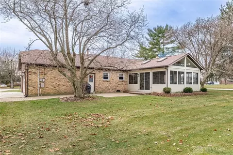 3864 Quailhollow Ct, Springfield, OH 45502 photo 35