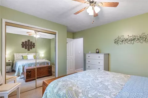 3864 Quailhollow Ct, Springfield, OH 45502 photo 18