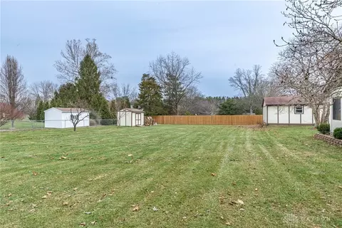 3864 Quailhollow Ct, Springfield, OH 45502 photo 36