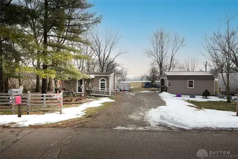 6342 Saxony Rd, Miamisburg, OH 45342