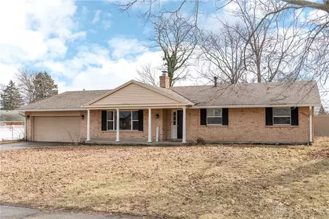 7226 Barr Cir, Dayton, OH 45459