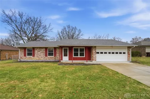 3054 Maginn Dr, Dayton, OH 45434