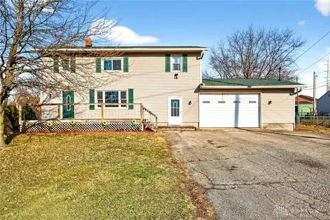 2390 Old Selma Rd, Springfield, OH 45505
